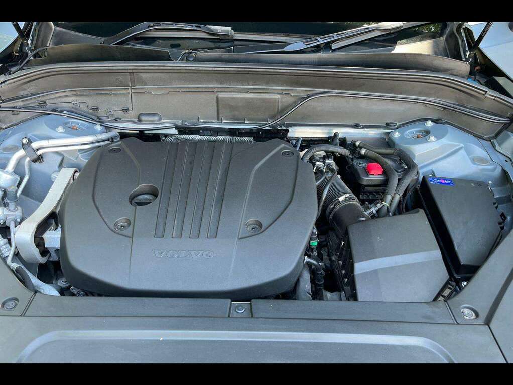 Volvo XC90 2.0 B5 Mhev Momentum Suv Hybrid 4W Black #38
