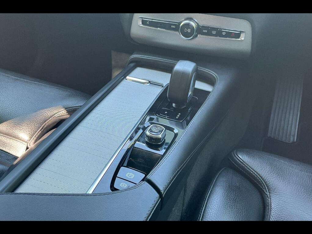 Volvo XC90 2.0 B5 Mhev Momentum Suv Hybrid 4W Black #13