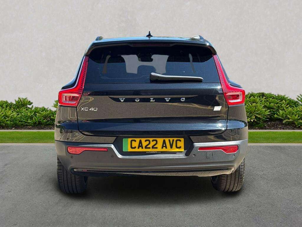 Volvo XC40 170Kw Recharge Pro 69Kwh Black #4