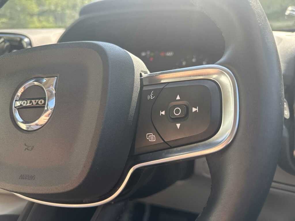 Volvo XC40 1.5H T4 Recharge 10.7Kwh Plus Suv Plug- Red #36