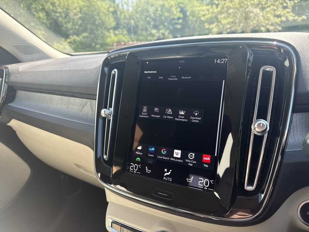 Volvo XC40 1.5H T4 Recharge 10.7Kwh Plus Suv Plug- Red #30