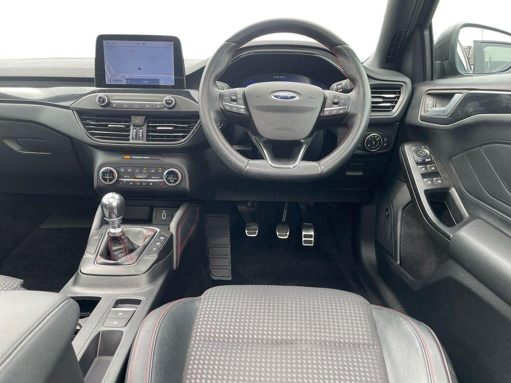 Ford Focus 1.0T Ecoboost Zetec Estate 125 P White #9
