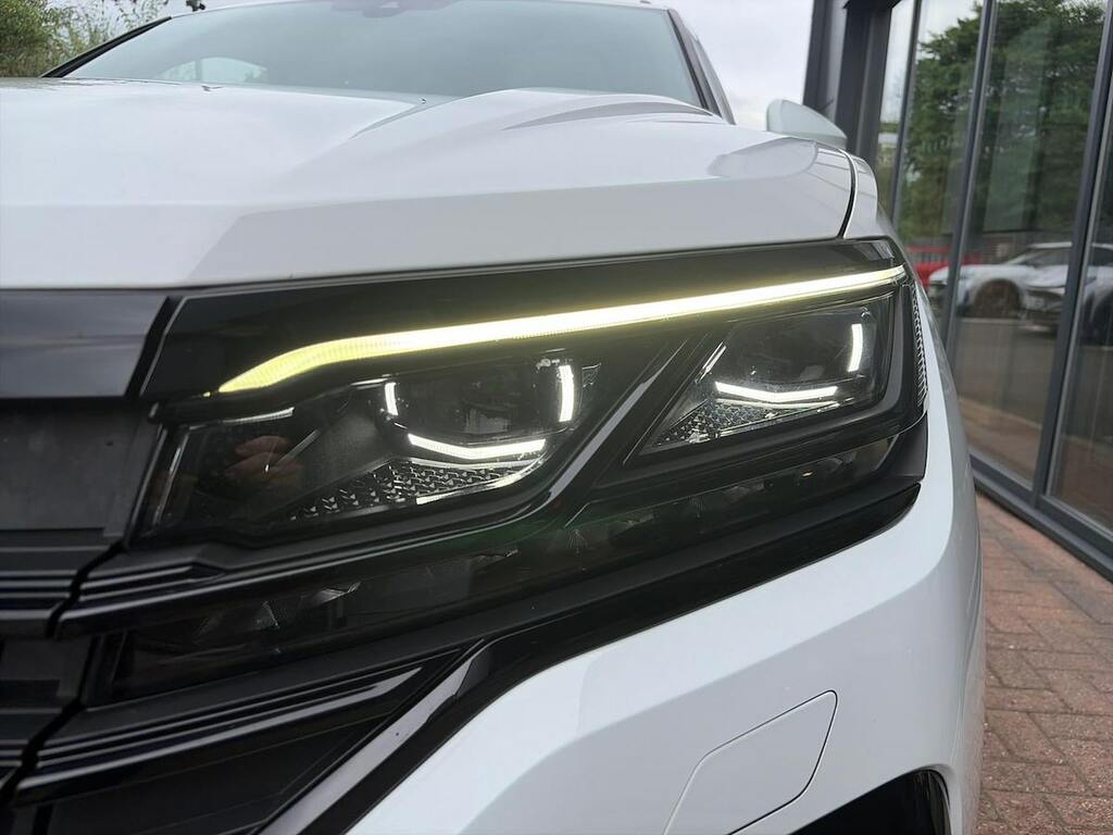 Volkswagen Touareg Black Edition Silver #33