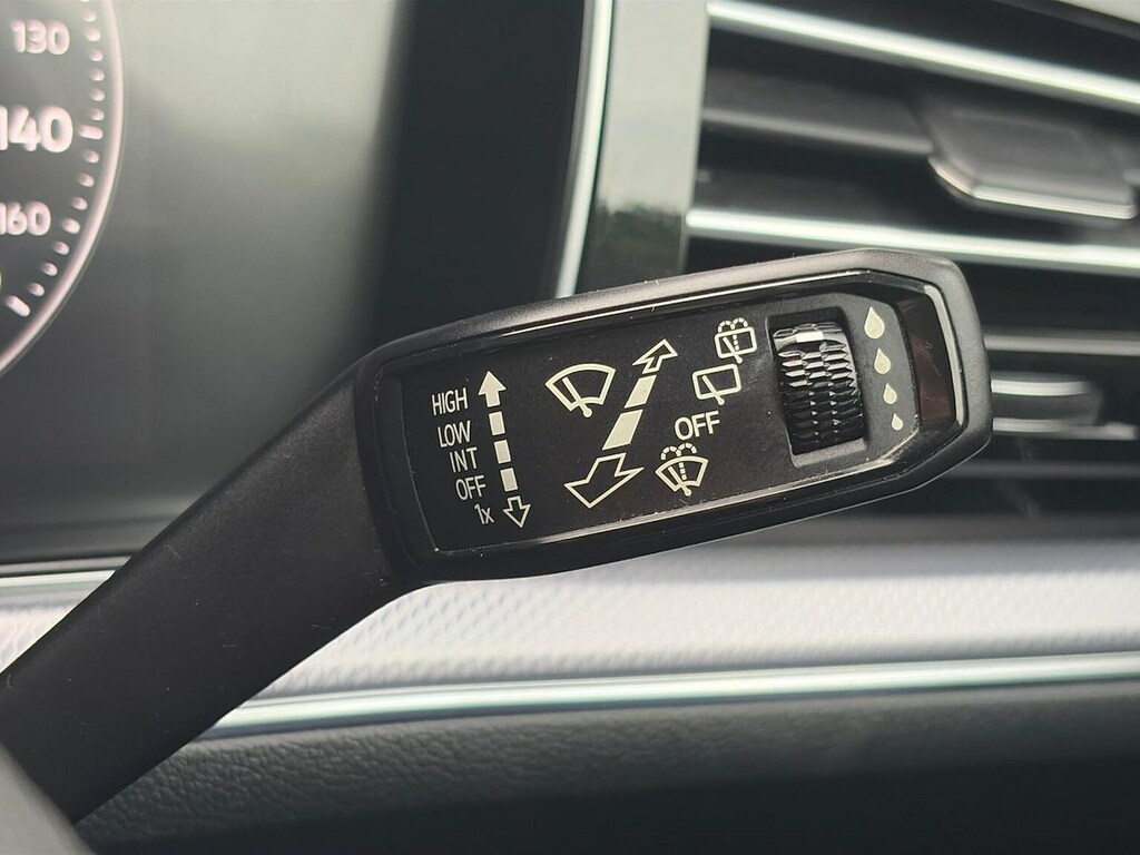 Volkswagen Touareg Black Edition Silver #27