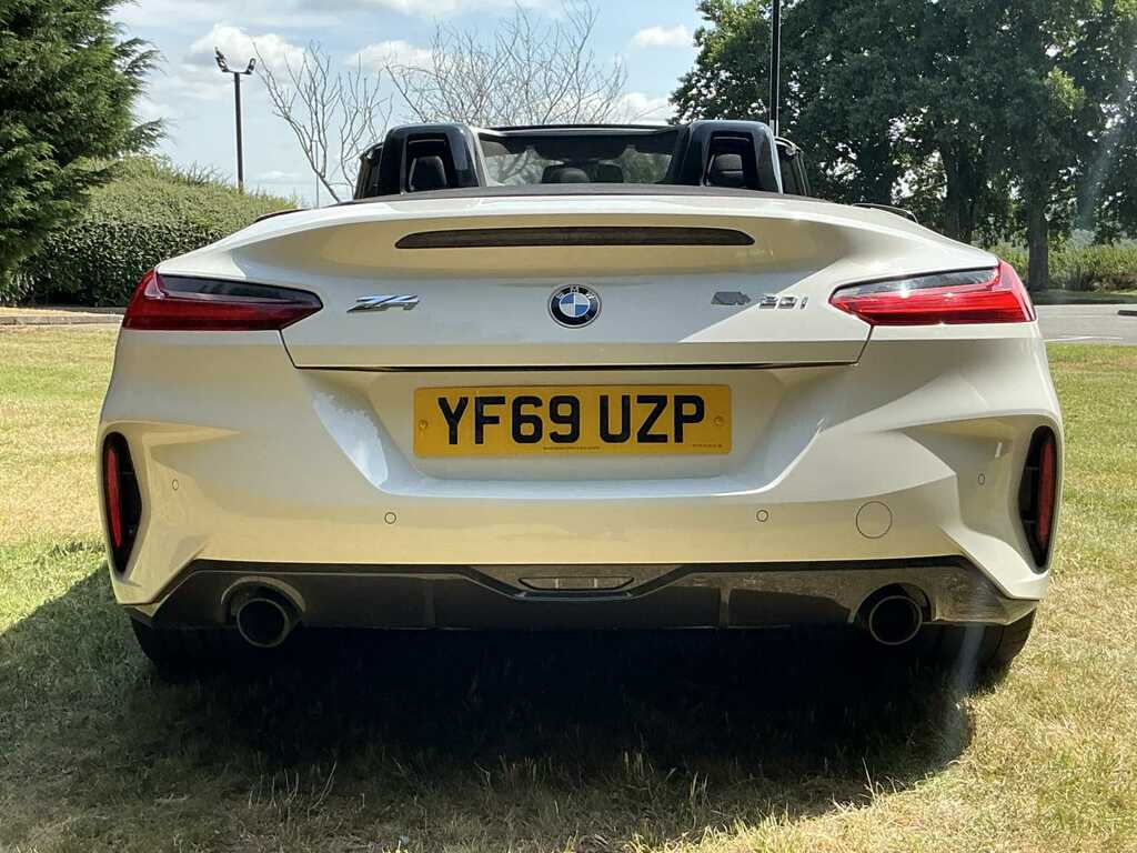 BMW Z4 Sdrive 20I M Sport White #5