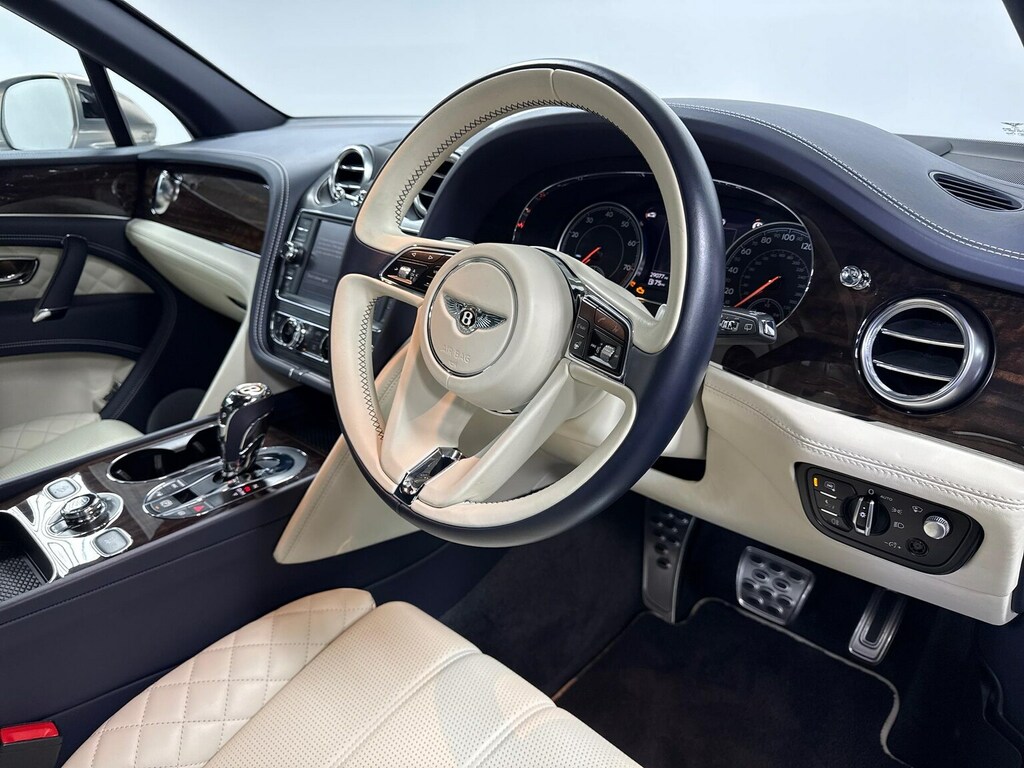 Bentley Bentayga 4.0 V8 Suv 4Wd Euro 6 Ss 550 P Black #36