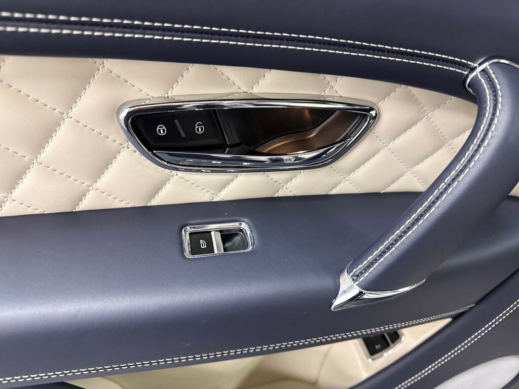 Bentley Bentayga 4.0 V8 Suv 4Wd Euro 6 Ss 550 P Black #26
