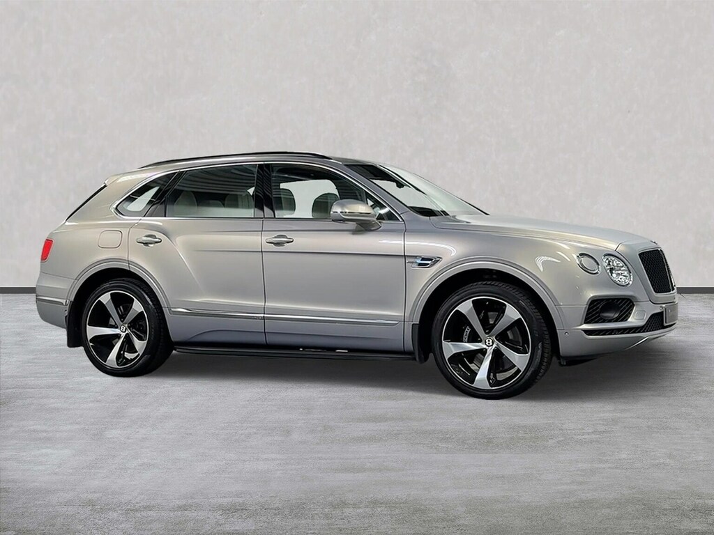 Bentley Bentayga 4.0 V8 Mulliner Driving Spec Silver #2