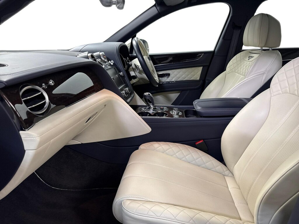 Bentley Bentayga 4.0 V8 Suv 4Wd Euro 6 Ss 550 P Black #28