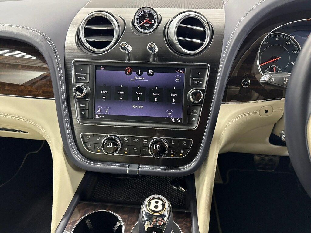 Bentley Bentayga 4.0 V8 Suv 4Wd Euro 6 Ss 550 P Black #39