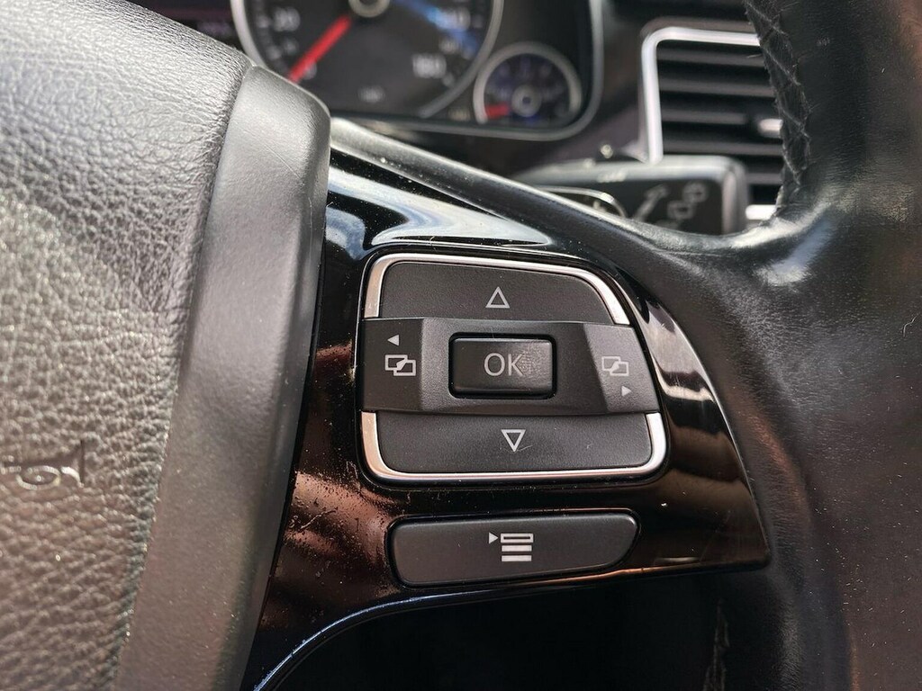 Volkswagen Touareg 3.0 V6 R Line Tdi Bluemotion Technology Black #25