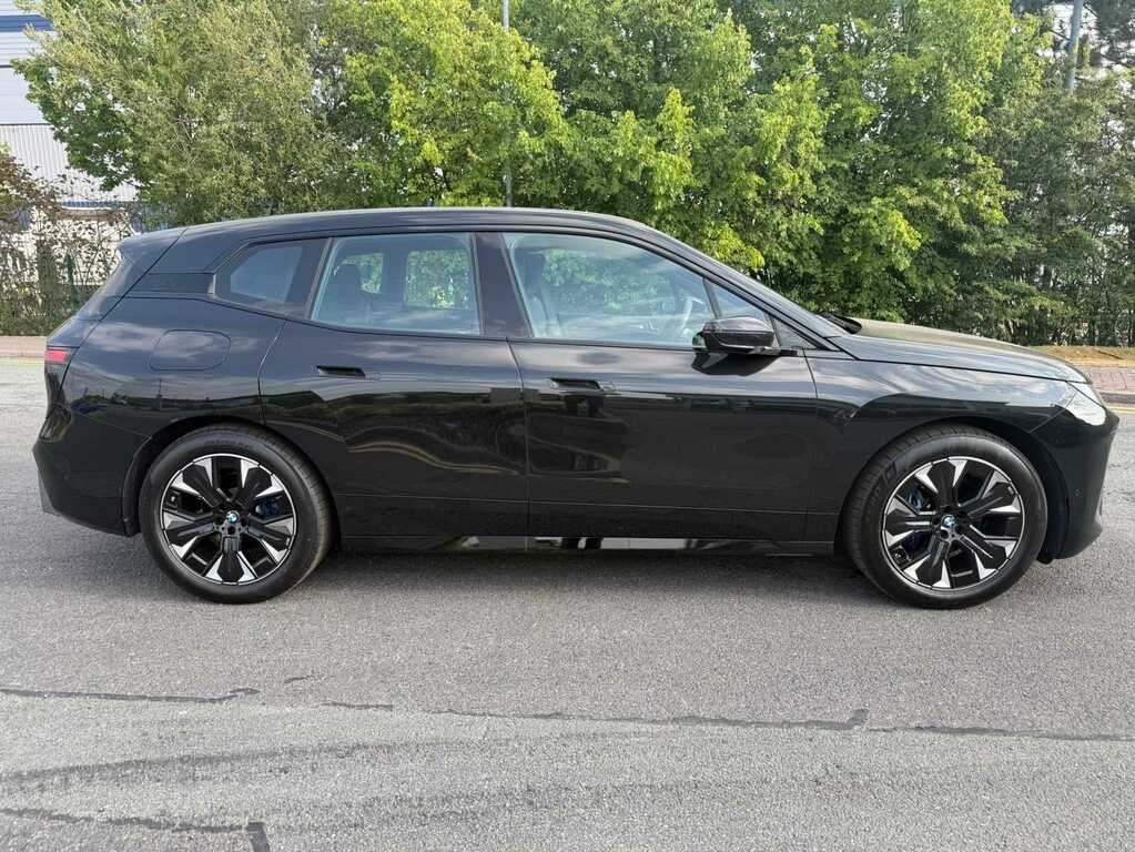 BMW iX 400Kw Xdrive60 M Sport 112Kwh DN26YUC Black #2