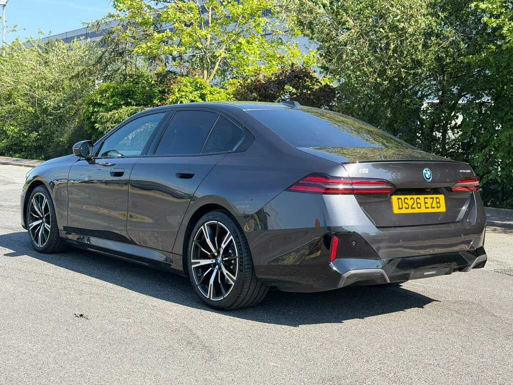 BMW i5 250Kw Edrive40 M Sport Pro 84Kwh Grey #4