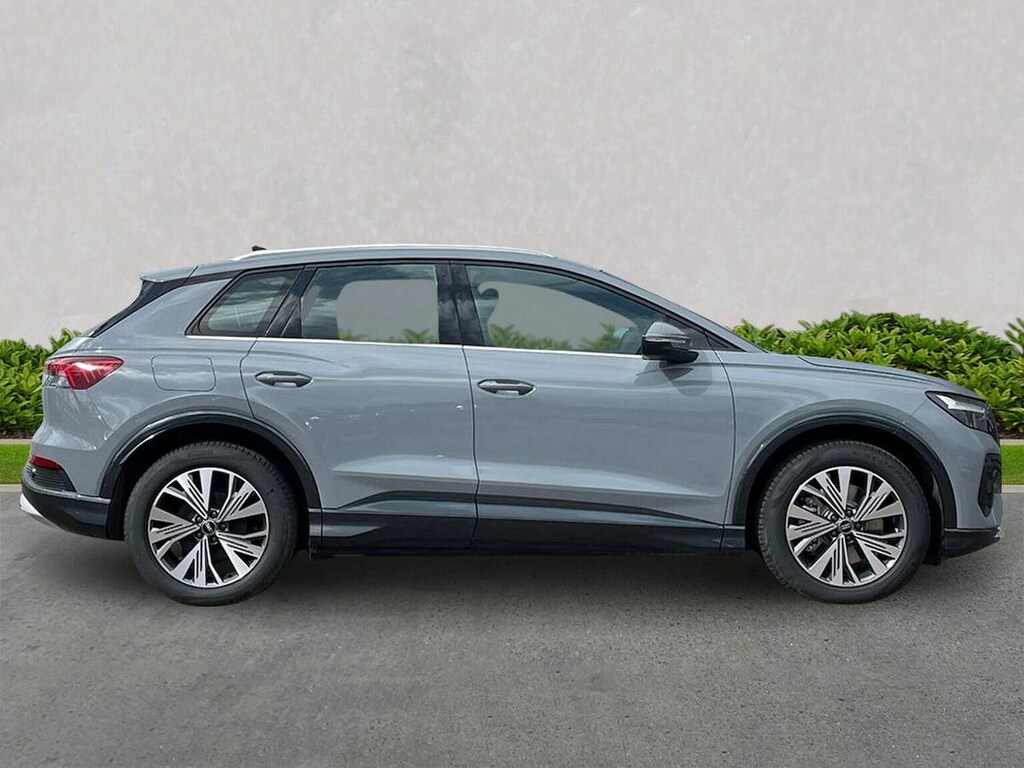 Audi Q4 E Tron 45 Sport Suv 82Kwh 286 Ps SF26WWD Grey #3
