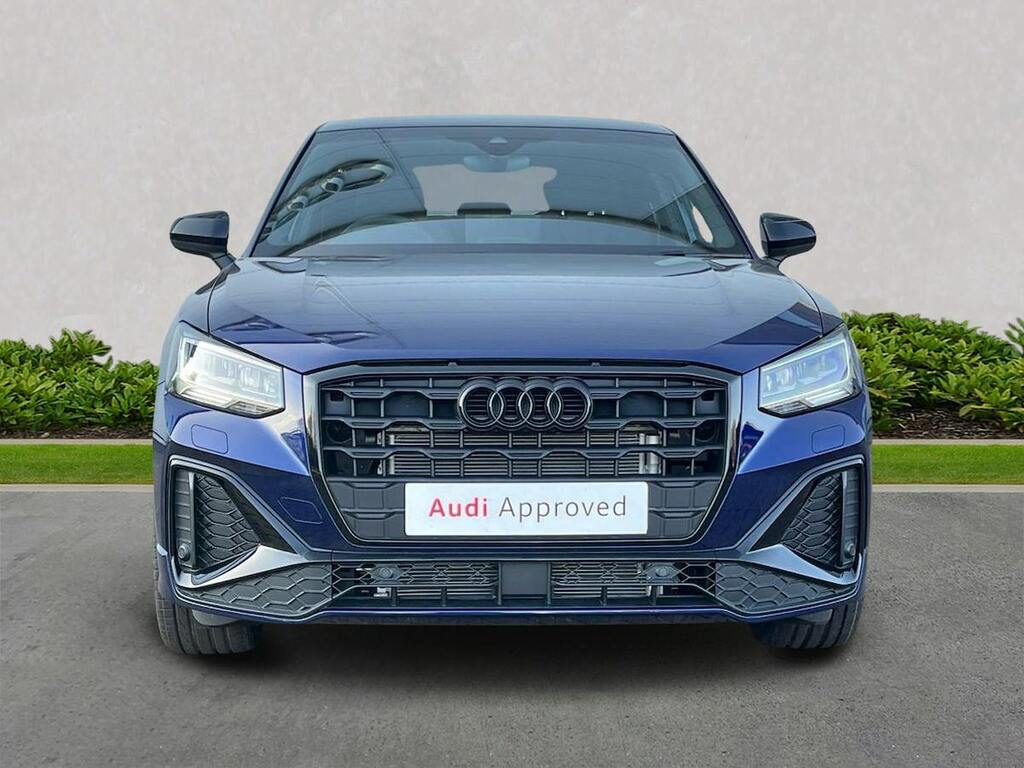 Audi Q2 1.5 Tfsi Cod 35 Black Edition Suv Manua Blue #5