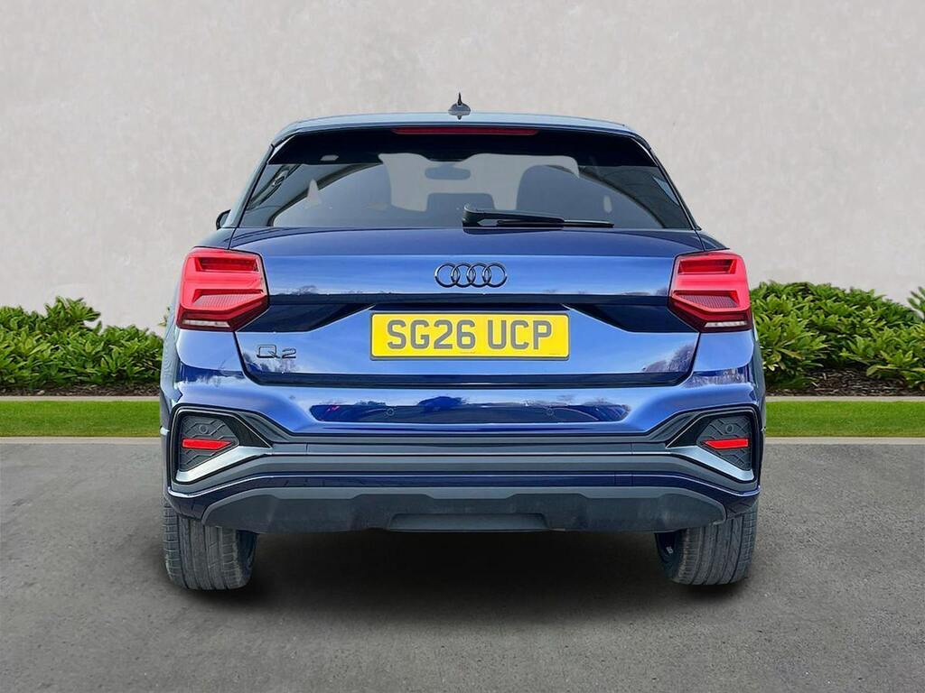 Audi Q2 1.5 Tfsi Cod 35 Black Edition Suv Manua Blue #4