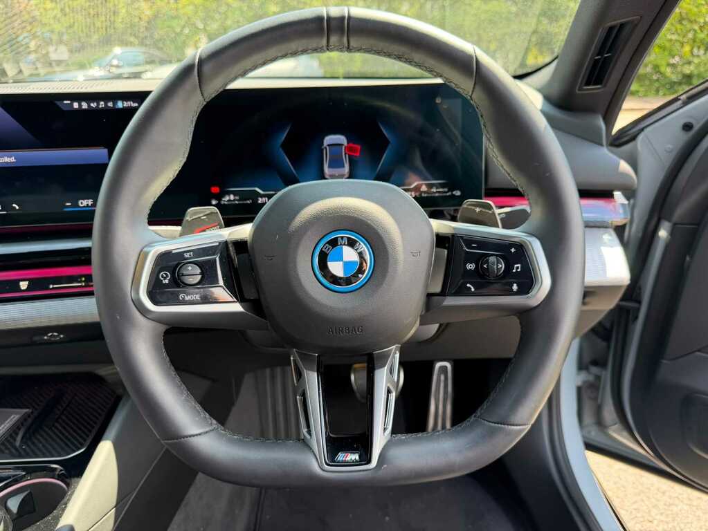 BMW 5 Series 530E M Sport Pro Black #19