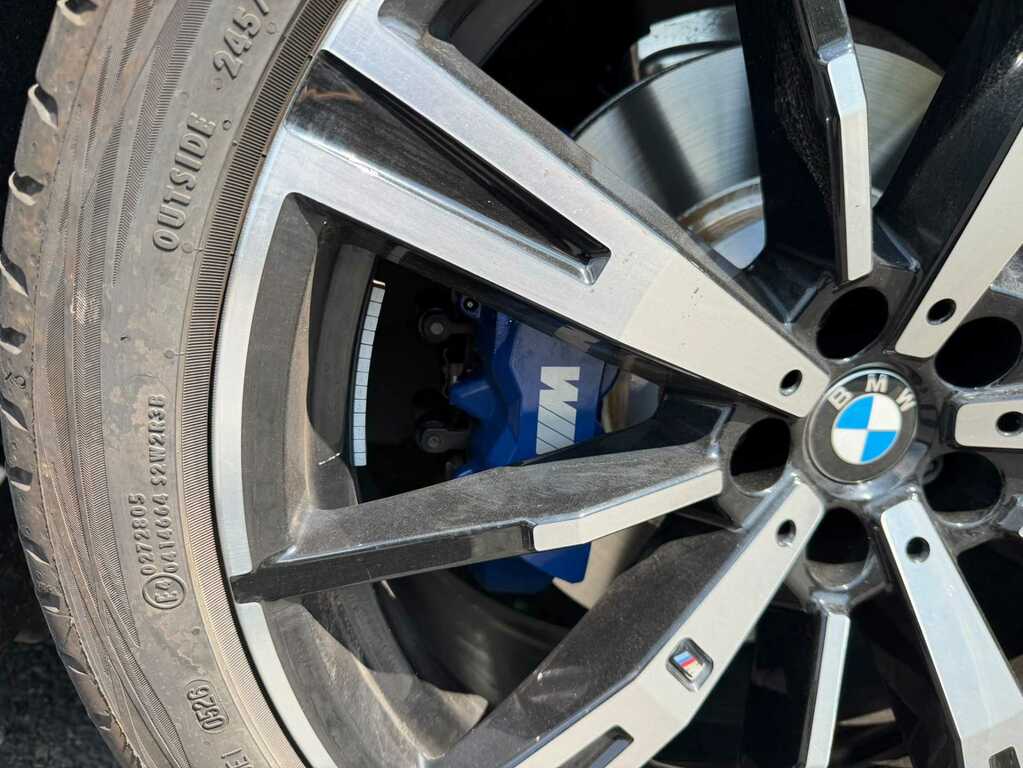 BMW 5 Series 530E M Sport Pro Black #29