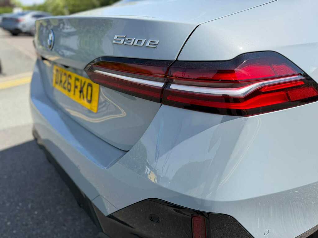 BMW 5 Series 530E M Sport Pro Black #33