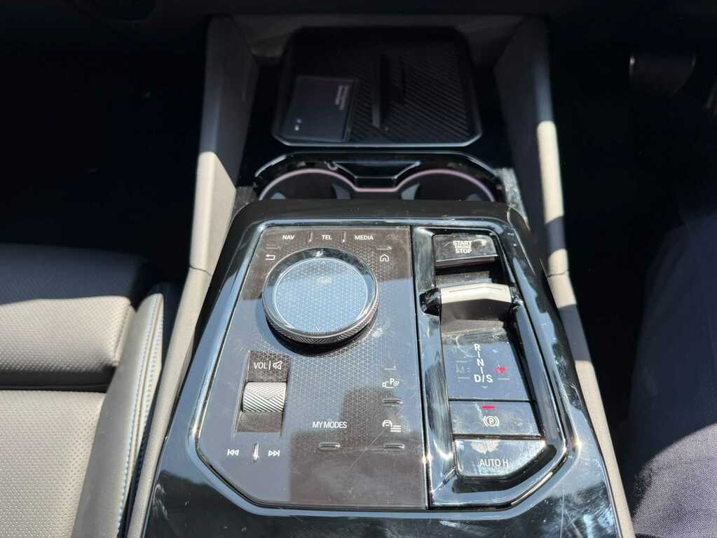 BMW 5 Series 530E M Sport Pro Black #25