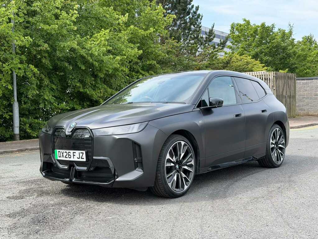 BMW iX 485Kw M70 Xdrive 112Kwh Grey #3
