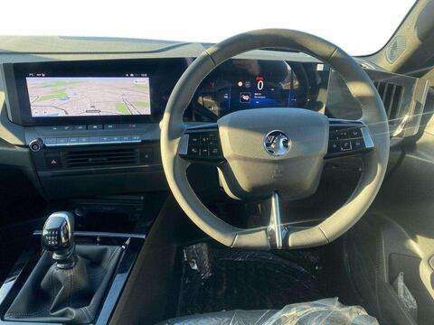 Vauxhall Astra 1.2 Turbo 130 Griffin #18