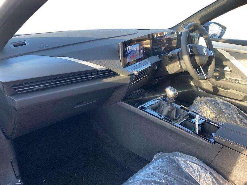 Vauxhall Astra 1.2 Turbo 130 Griffin #31