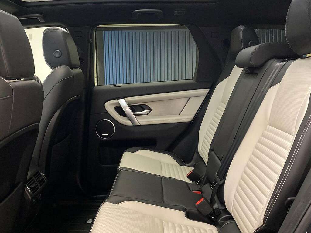 Land Rover Discovery Sport 2.0 D200 Dynamic Hse 7 Seat Blue #4