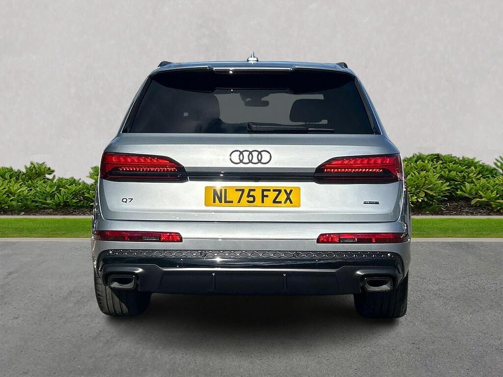 Audi Q7 3.0 Tfsi V6 55 Black Edition Suv Tiptro Silver #4