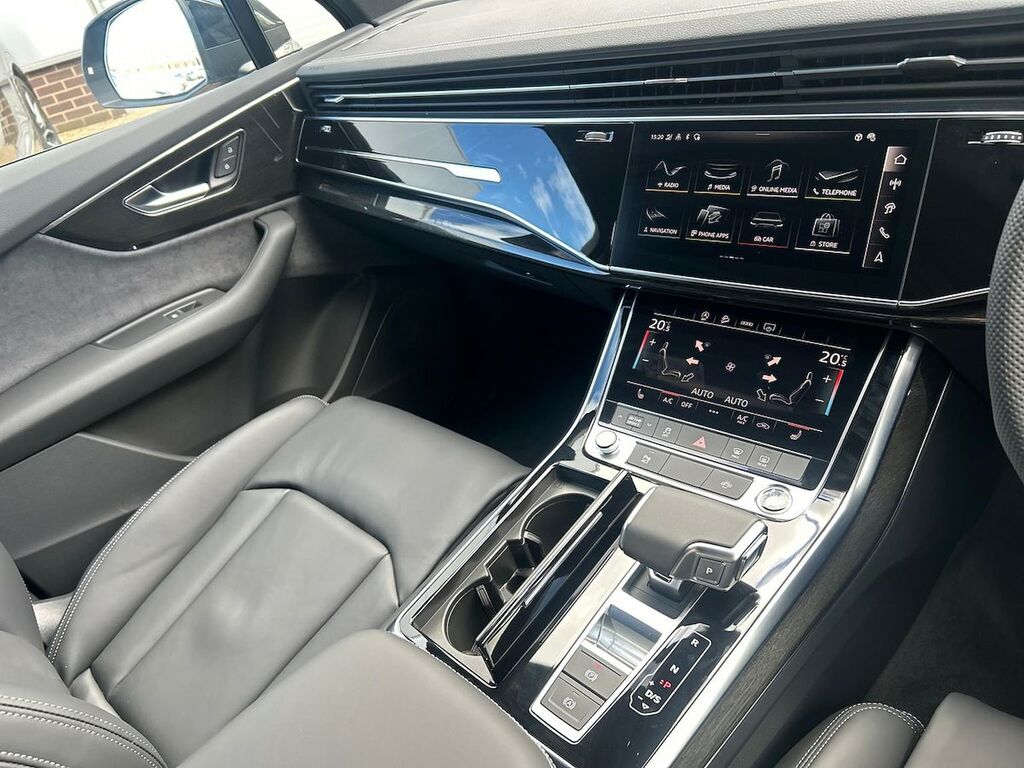 Audi Q7 Audi Q7 Estate 55 Tfsi Quattro S Line Tiptroni Black #13