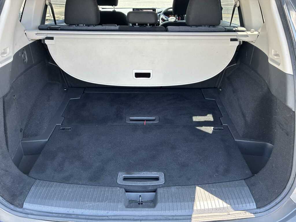 Nissan X-Trail 1.5 Dig-t Mhev Acenta Premium Suv Hybri White #16