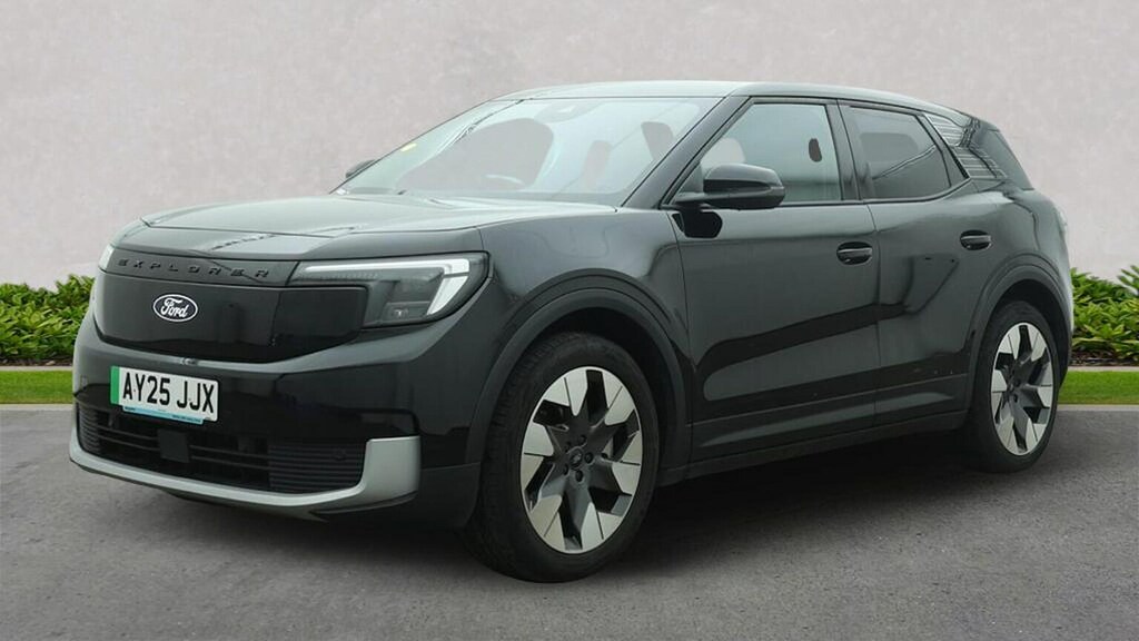 Ford Explorer Extended Range 77Kwh Premium Suv AY25JJX Black #2