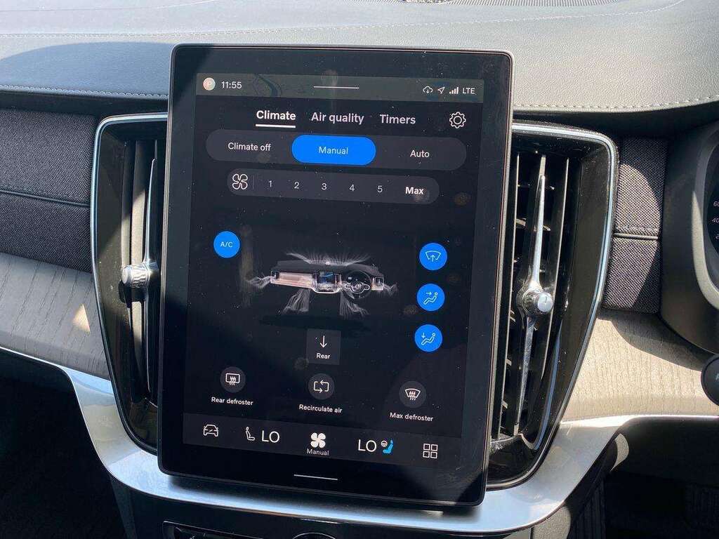 Volvo XC90 2.0 T8 18.8Kwh Core Suv Plug-in Hybrid Black #11
