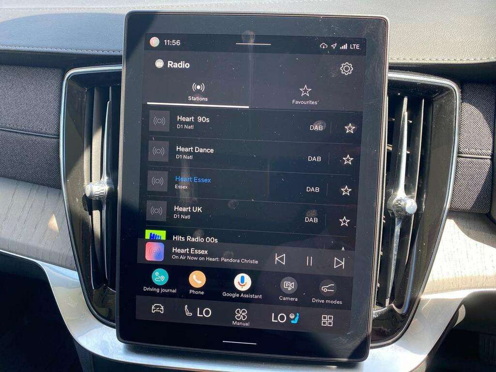 Volvo XC90 2.0 T8 18.8Kwh Core Suv Plug-in Hybrid Black #24