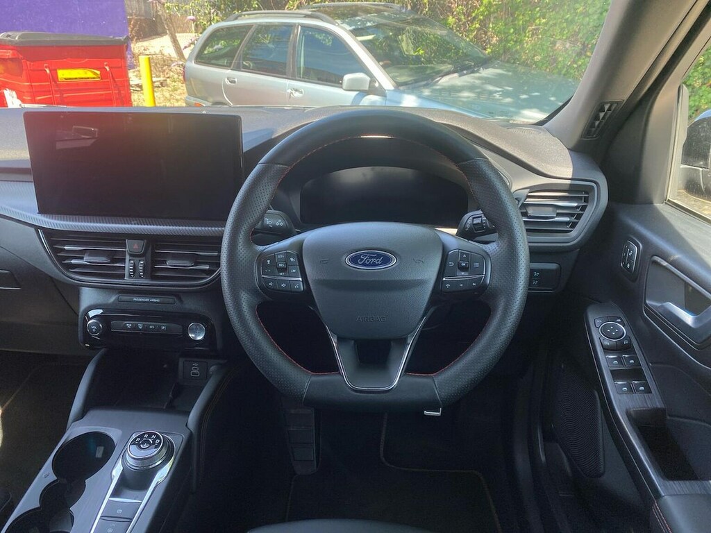 Ford Kuga Ford Kuga St-line X 2.5L Duratec Fhev 180Ps Black #9