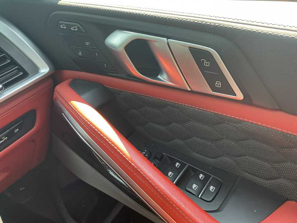 BMW X6 M 4.4L Competition Black #30
