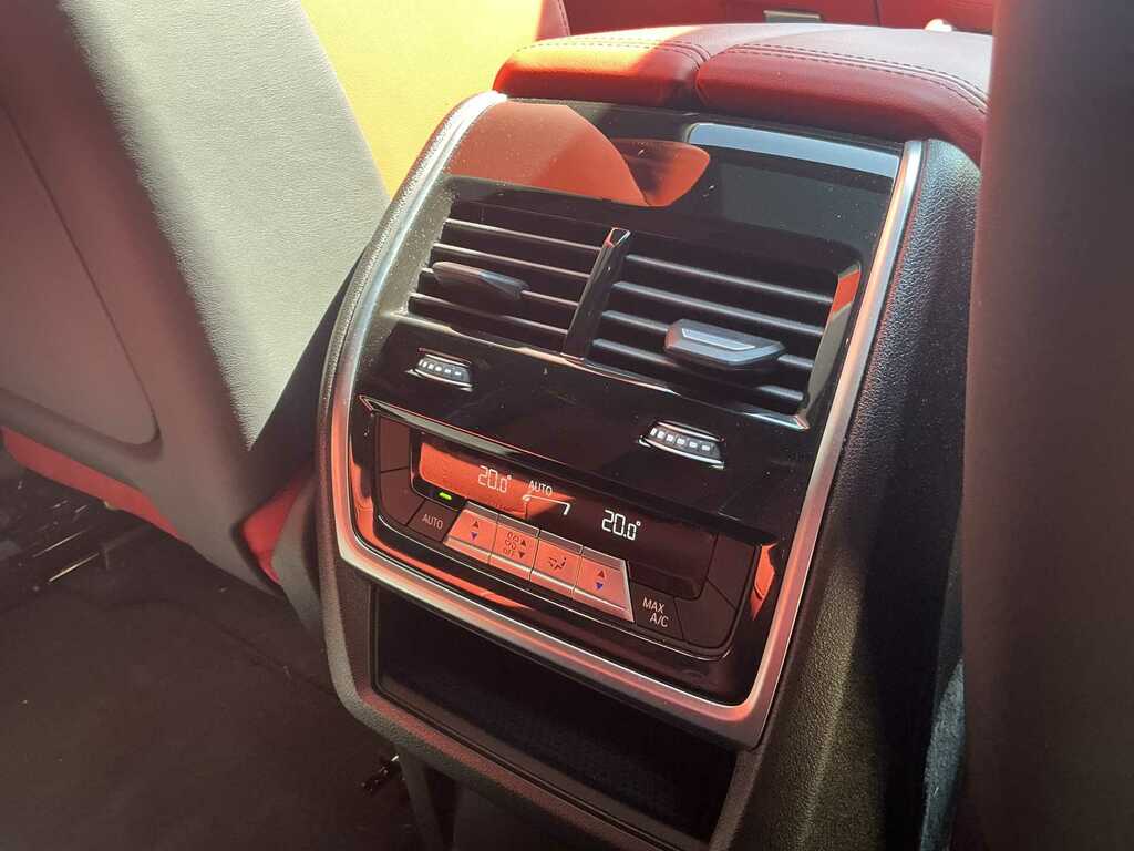 BMW X6 M 4.4L Competition Black #31