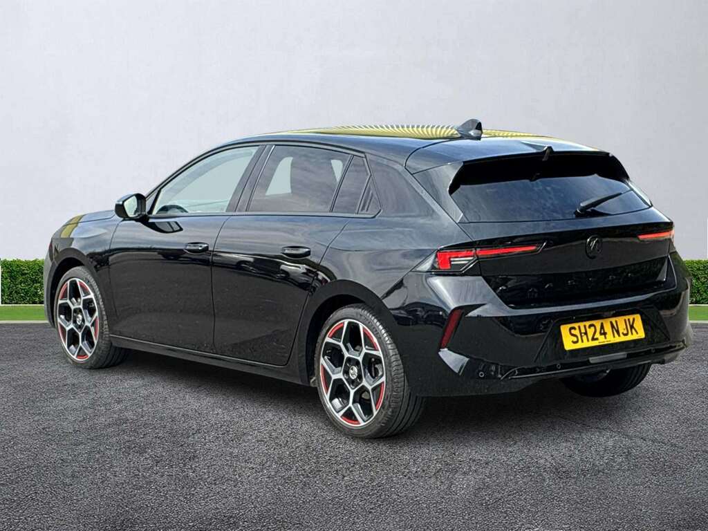 Vauxhall Astra 1.2 Turbo 130 Gs Black #2