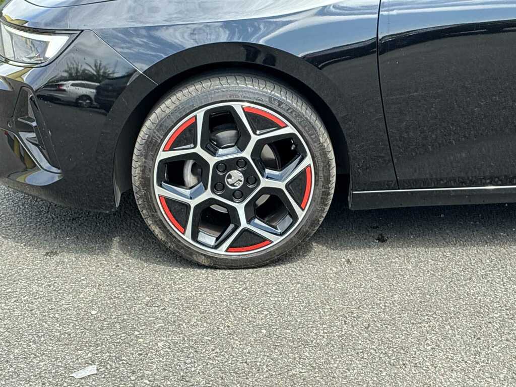 Vauxhall Astra 1.2 Turbo 130 Gs Black #6