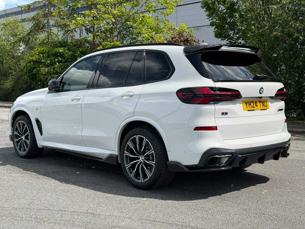 BMW X5 Xdrive40d Mht M Sport White #5