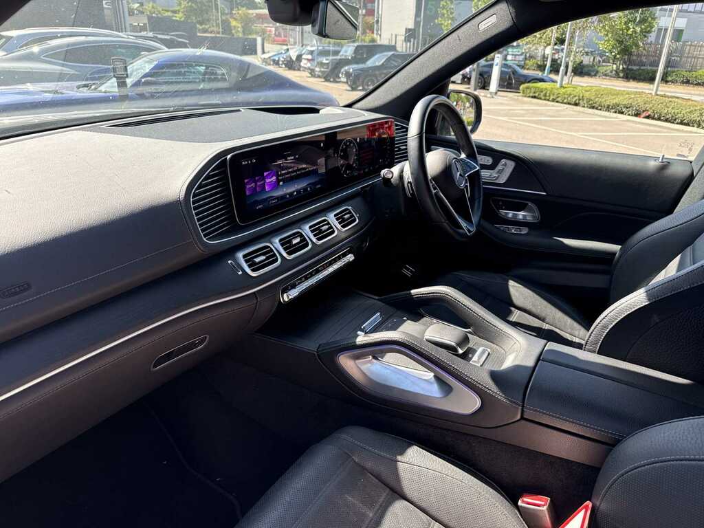 Mercedes-Benz GLE Class Gle300dh Mhev Amg Line Black #9