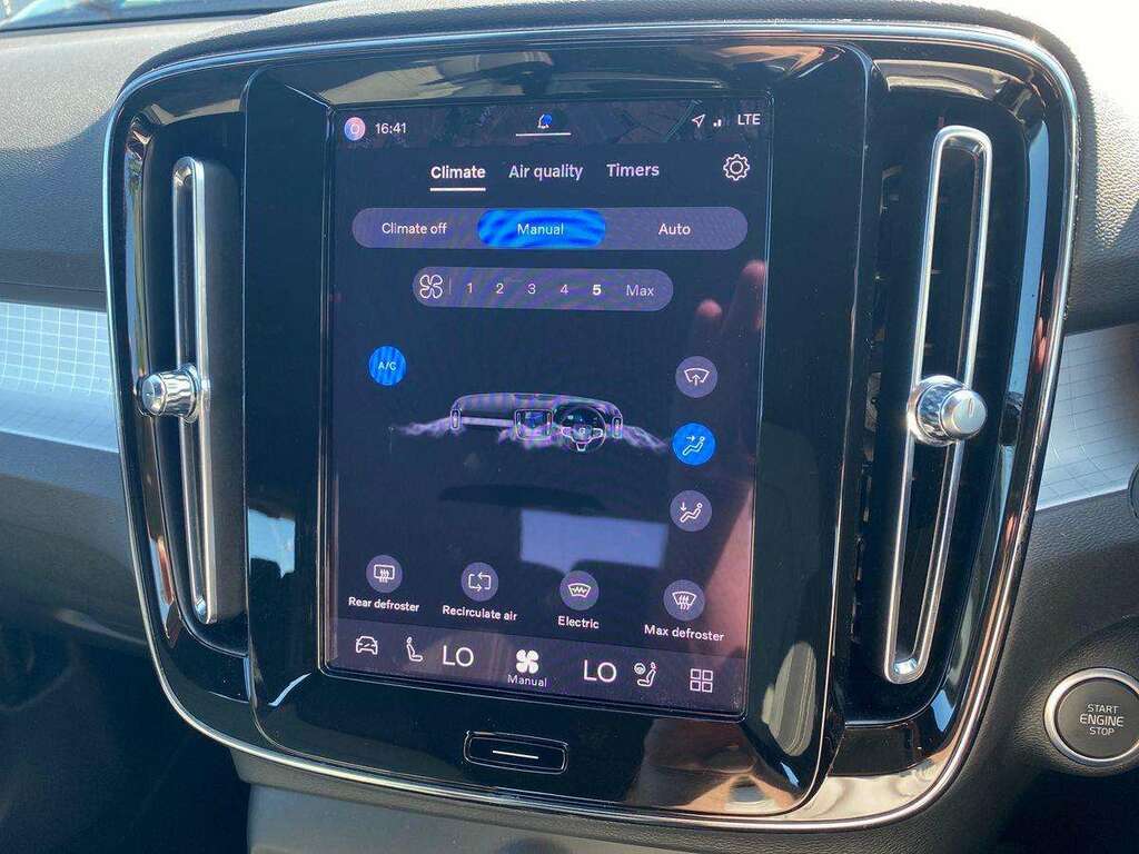 Volvo XC40 Recharge Ultimate, T5 Plug-in Hybrid, Black #12