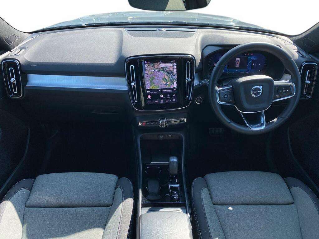 Volvo XC40 Recharge Ultimate, T5 Plug-in Hybrid, Black #8