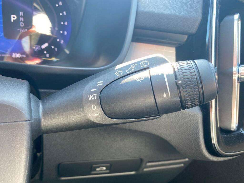 Volvo XC40 Recharge Ultimate, T5 Plug-in Hybrid, Black #28