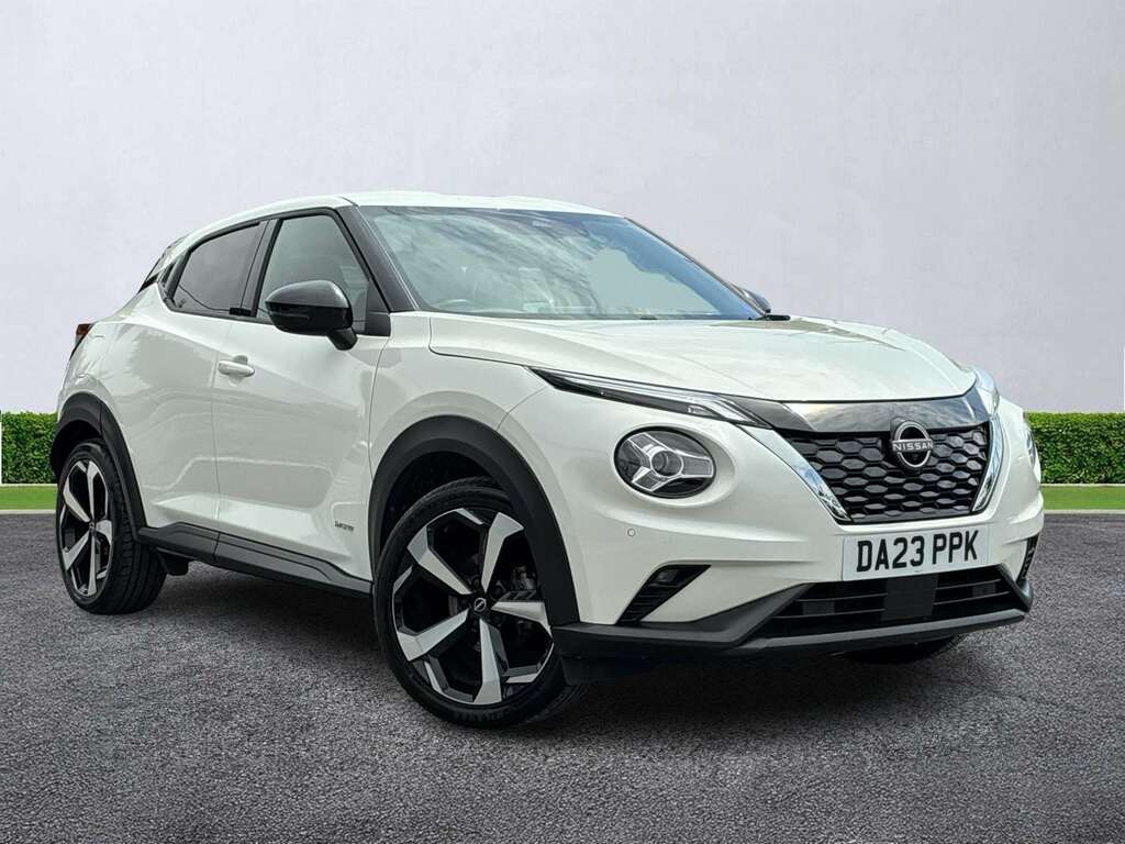 Nissan Juke 1.6 Hybrid Tekna White