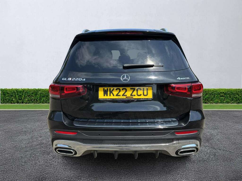 Mercedes-Benz GLB Class Glb 220D 4Matic Amg Line Prem Plus 8G-tronic Black #4