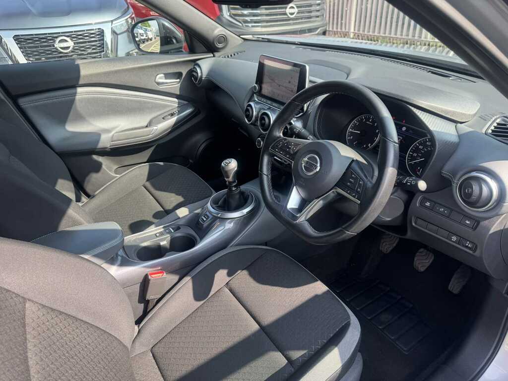 Nissan Juke 1.0 Dig-t 114 N-connecta OY71BKU Silver #6