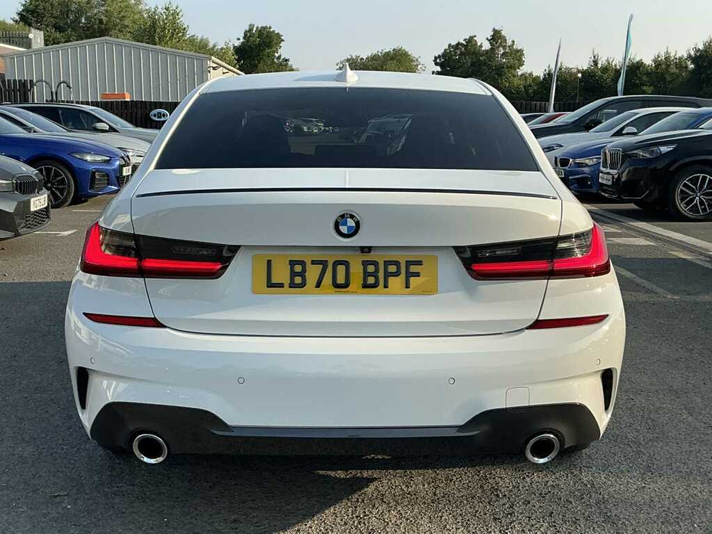 BMW 3 Series 330E M Sport Step LB70BPF White #4