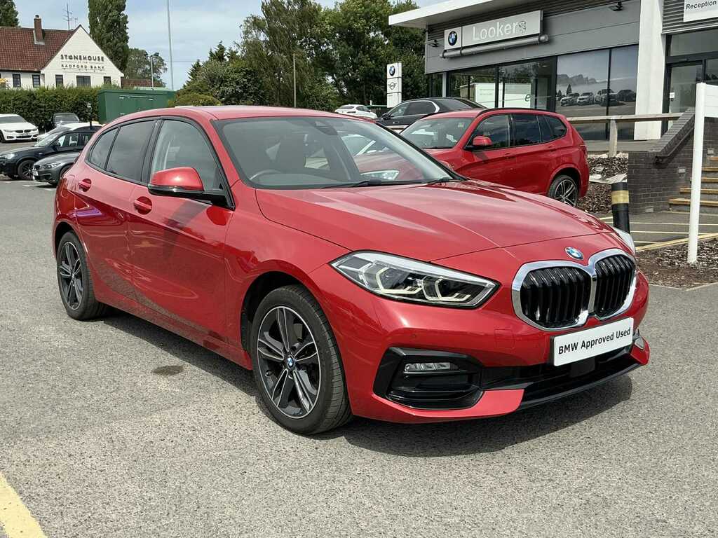 BMW 1 Series 118I Sport Step Red