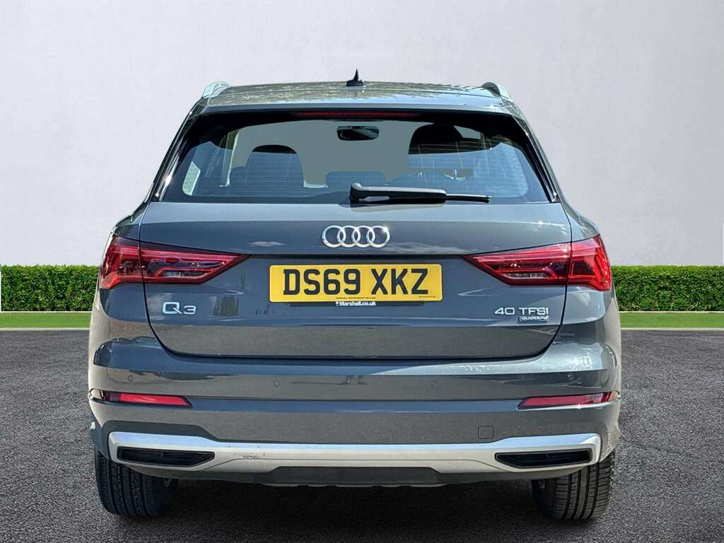 Audi Q3 40 Tfsi Quattro Sport S Tronic Grey #4